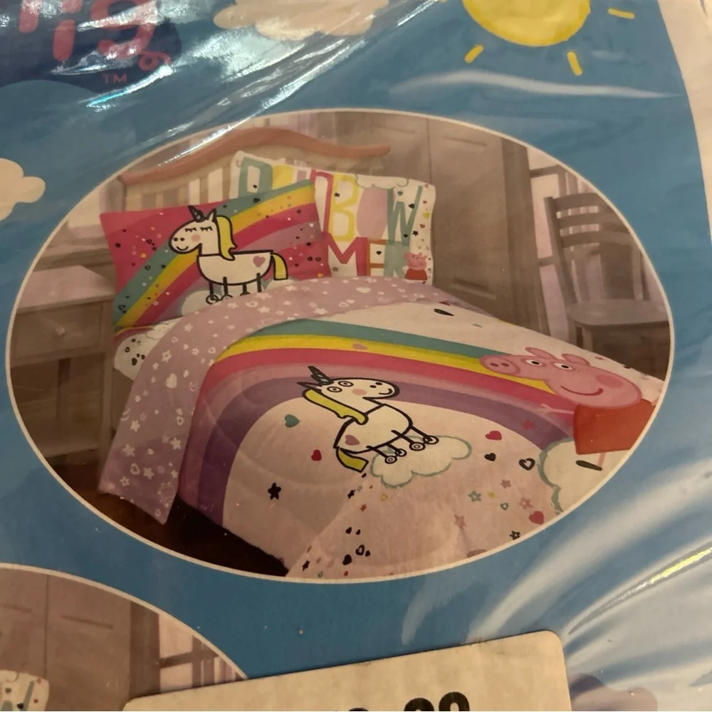 Peppa Pig Microfiber Twin/ Full Reversible Comforter